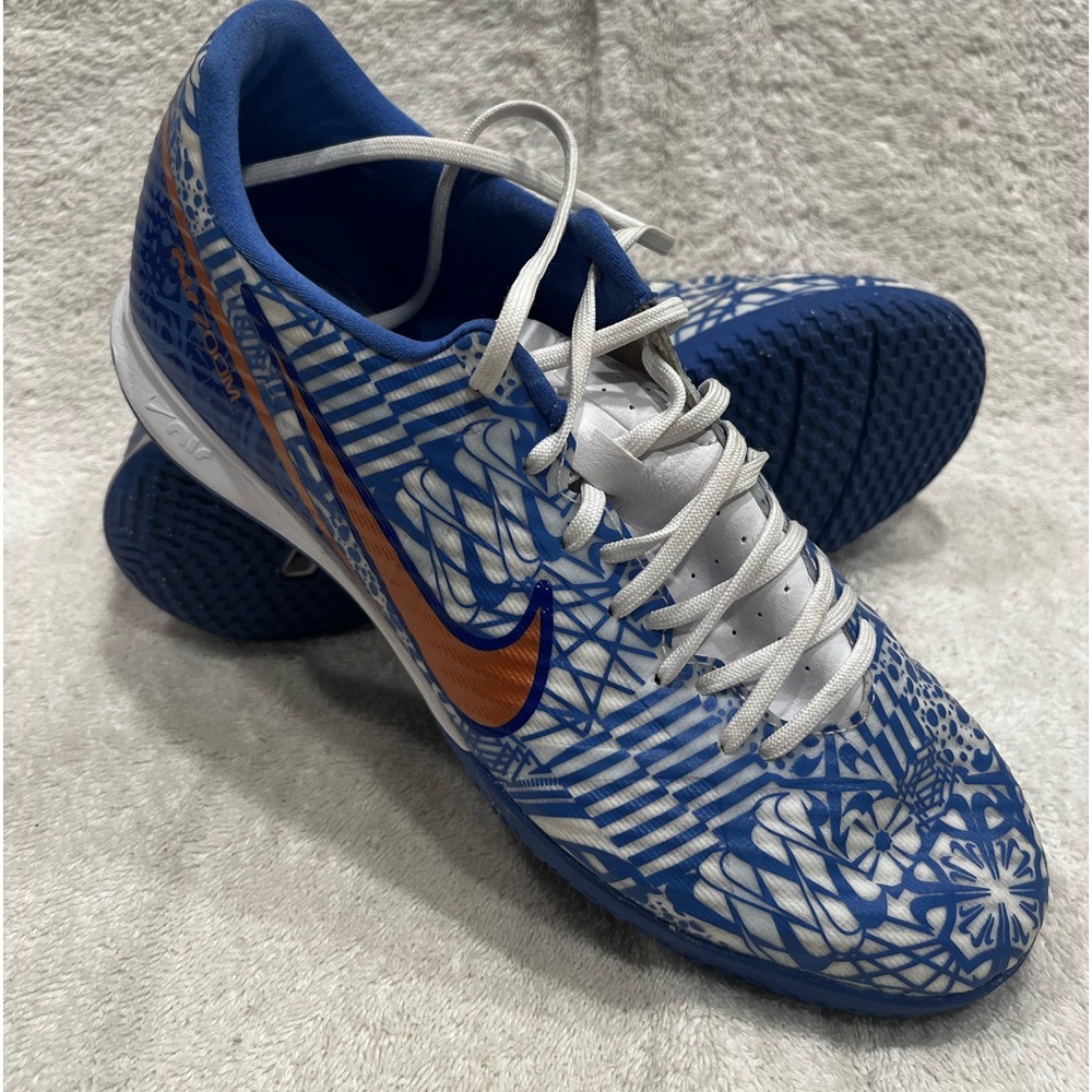 Nike - Zoom Mercurial Vapor 15 Academy CR7 Indoor court shoe